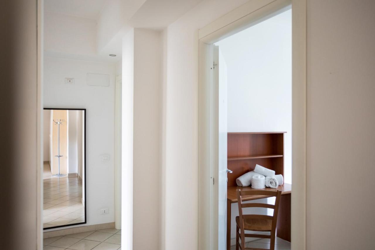 Residenza Conti Aparthotel Roma Ngoại thất bức ảnh