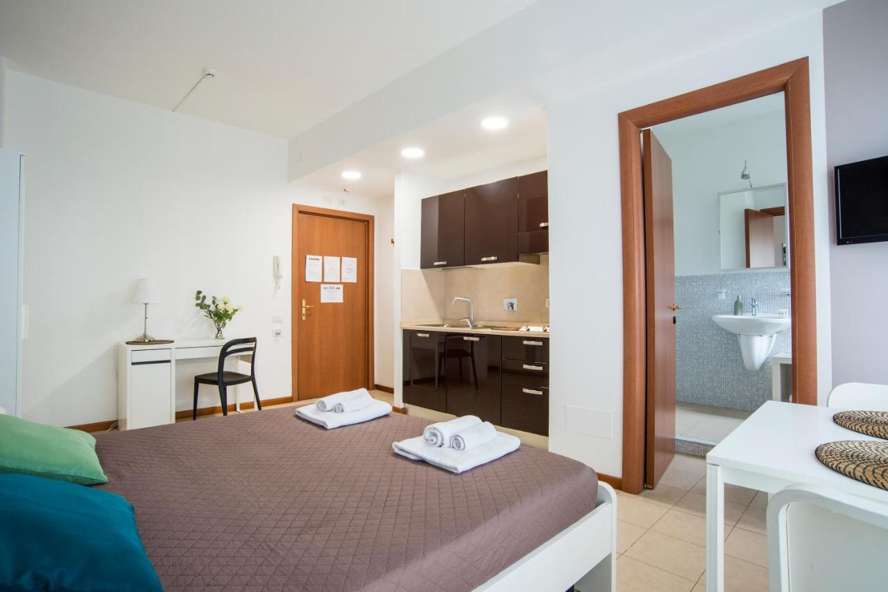 Residenza Conti Aparthotel Roma Ngoại thất bức ảnh